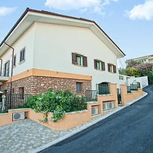  Apartahotel Casale La Zagara